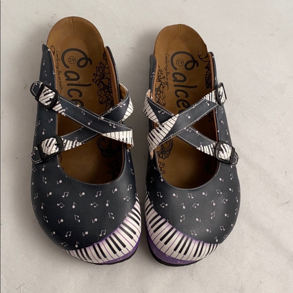 Calceo Music Notes Piano patterned clogs size 42